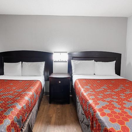 Red Carpet Inn Philadelphia Airport Lester Eksteriør billede